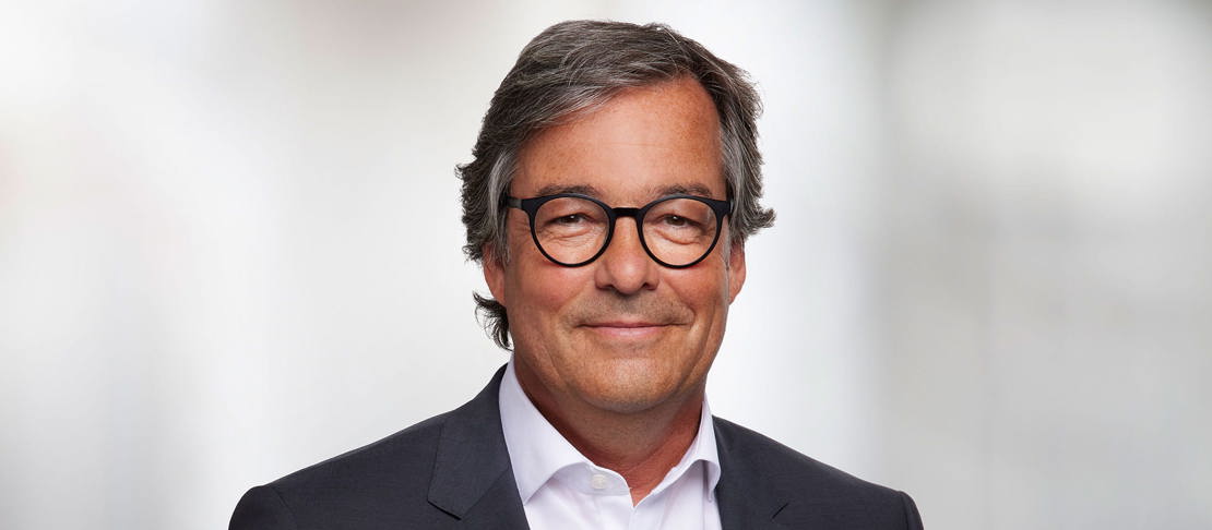 Markus-Bannwart-ohne-Krawatte_web_16zu7
